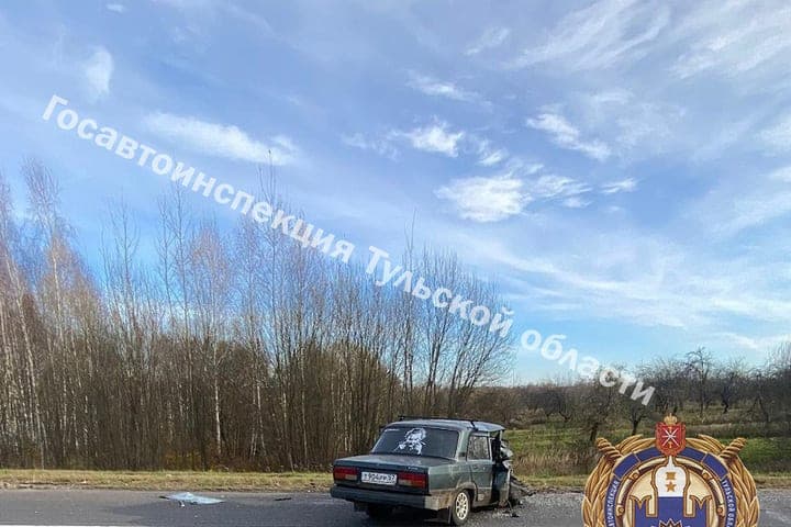 В Белёвском районе в ДТП с Toyota Land Cruiser Prado пострадал мужчина