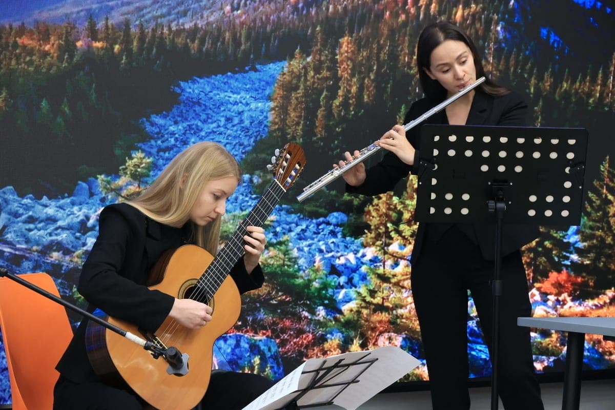 Star "Oi! Kumena" or how in Chelyabinsk decided to connect space with history