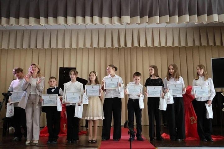 In Genichesk after a large-scale overhaul opened a school of art