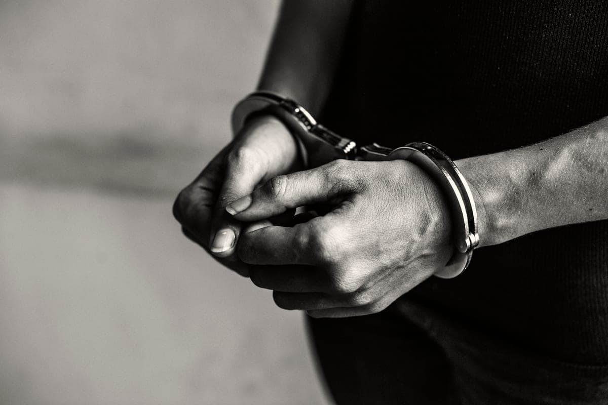 A resident of Bryansk received five years in prison for deception during the repair of housing