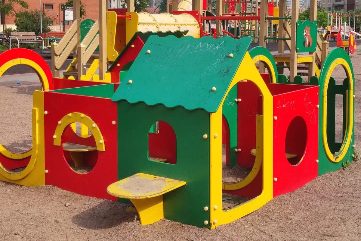 In Gusev Kindergarten für 17,6 Millionen Rubel erhalten neue Pässe und einen Zaun