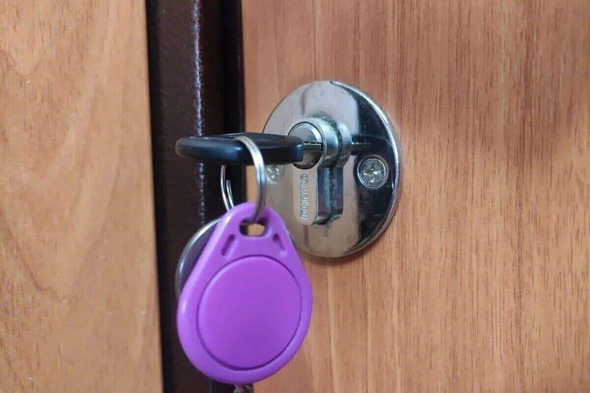 Murmansk residents can get a fine for trying to evict tenants on their own