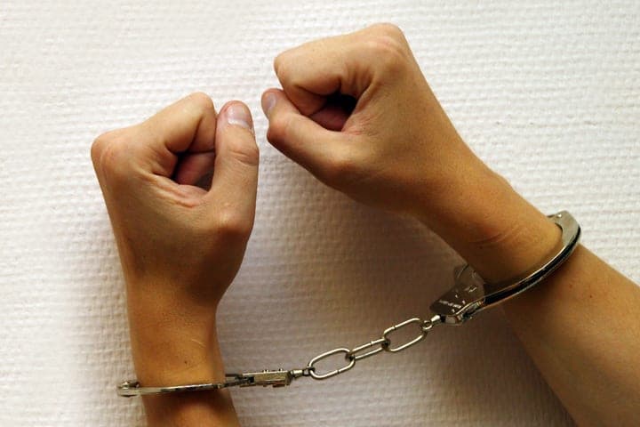 A courier who stole about 6 million rubles from a pensioner was detained