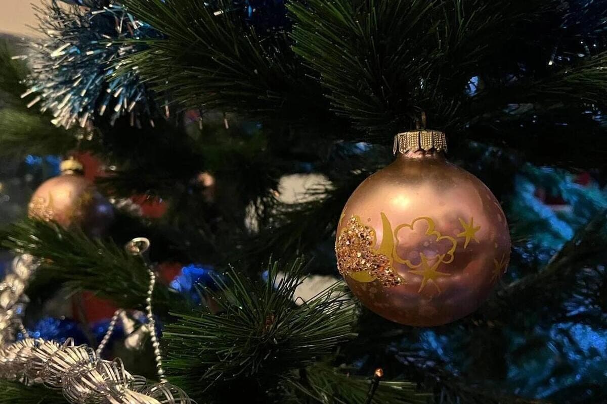 In Sovetsk wird eine Lichtstruktur für einen Weihnachtsbaum für 6,8 Millionen Rubel installiert