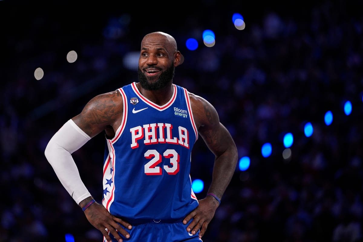 LeBron owes an apology to all of America's warriors and heroes. Trump says James showed disrespect for US anthem