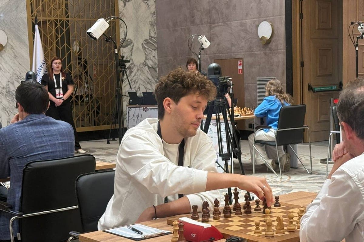 Andrey Esipenko from the Rostov region won the Russian chess championship for the tour to the final