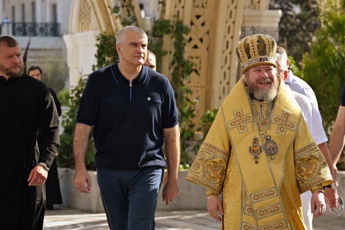 The head of the Crimea congratulated Metropolitan Tikhon on the day of namesake