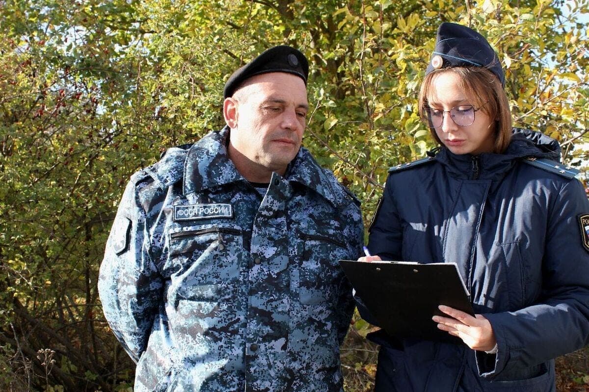 Смоленские судебные приставы взыскали моральный вред, причиненный в результате ссоры