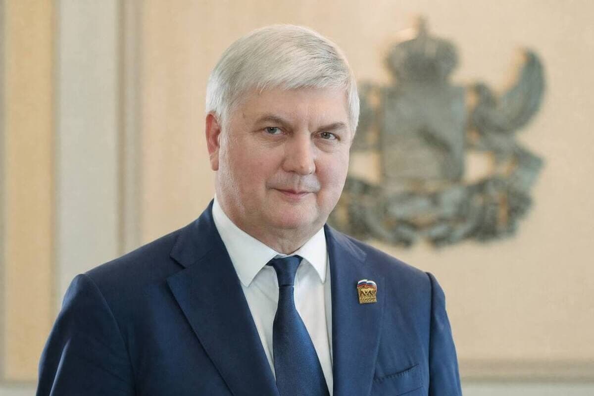Alexander Gusev congratulated Voronezh transport workers on their professional holiday