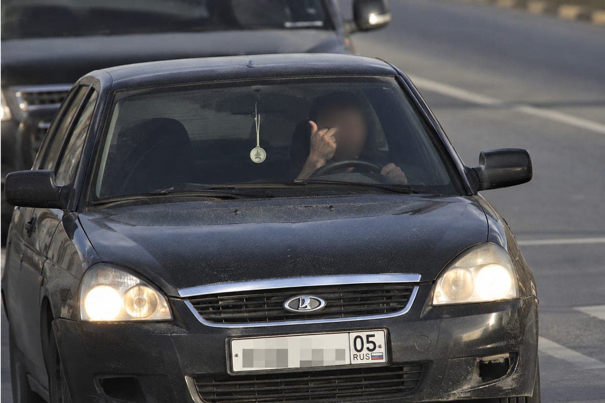 The Russian showed an indecent gesture to the traffic camera and was arrested