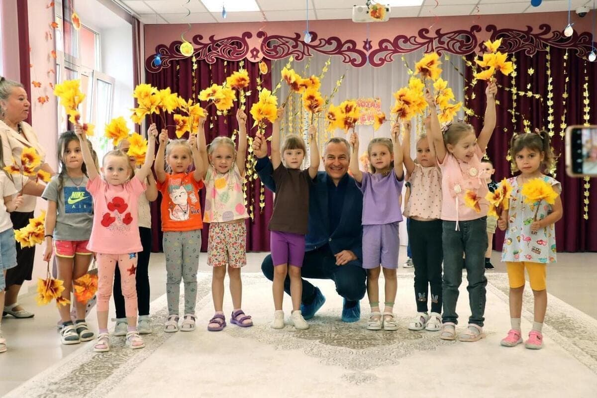 Kursk Vice-Governor Chepik assessed the sugar plant, agricultural class and kindergarten in the Soviet district