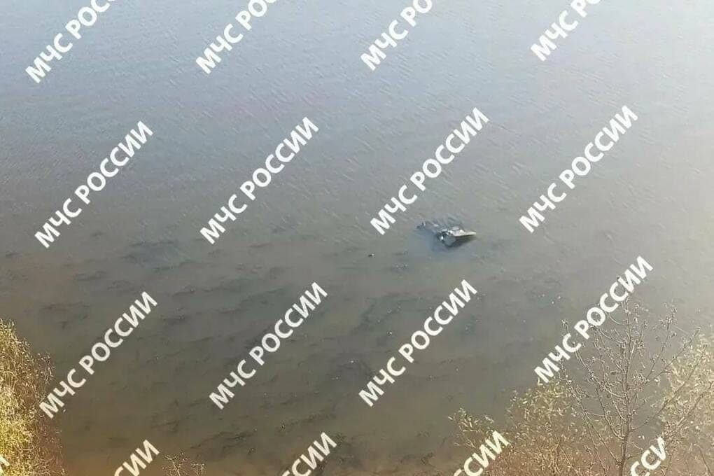 In Tatarstan, two guys died by car in the river