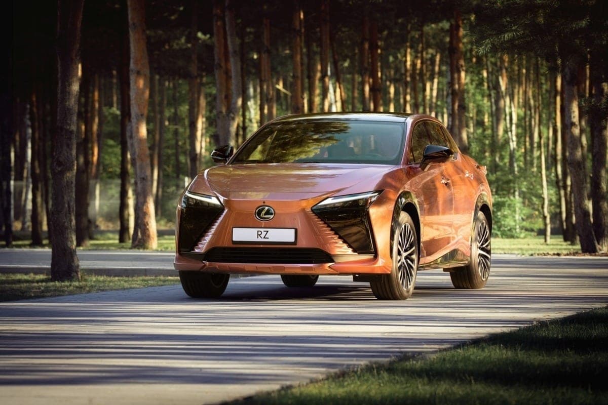 Lexus представляет свою философию роскоши: настоящая роскошь без компромиссов