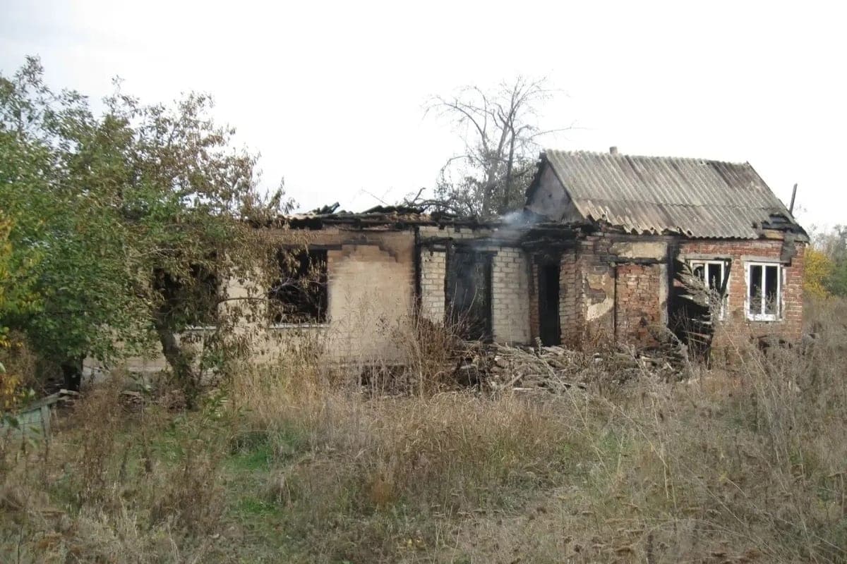 В Ростовской области 15 октября при пожаре в частном доме умер пенсионер