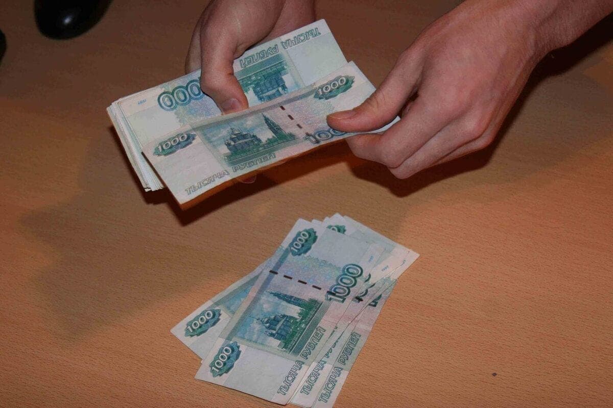 Житель Башкирии подозревается в краже более 500 тысяч рублей с чужой кредитной карты