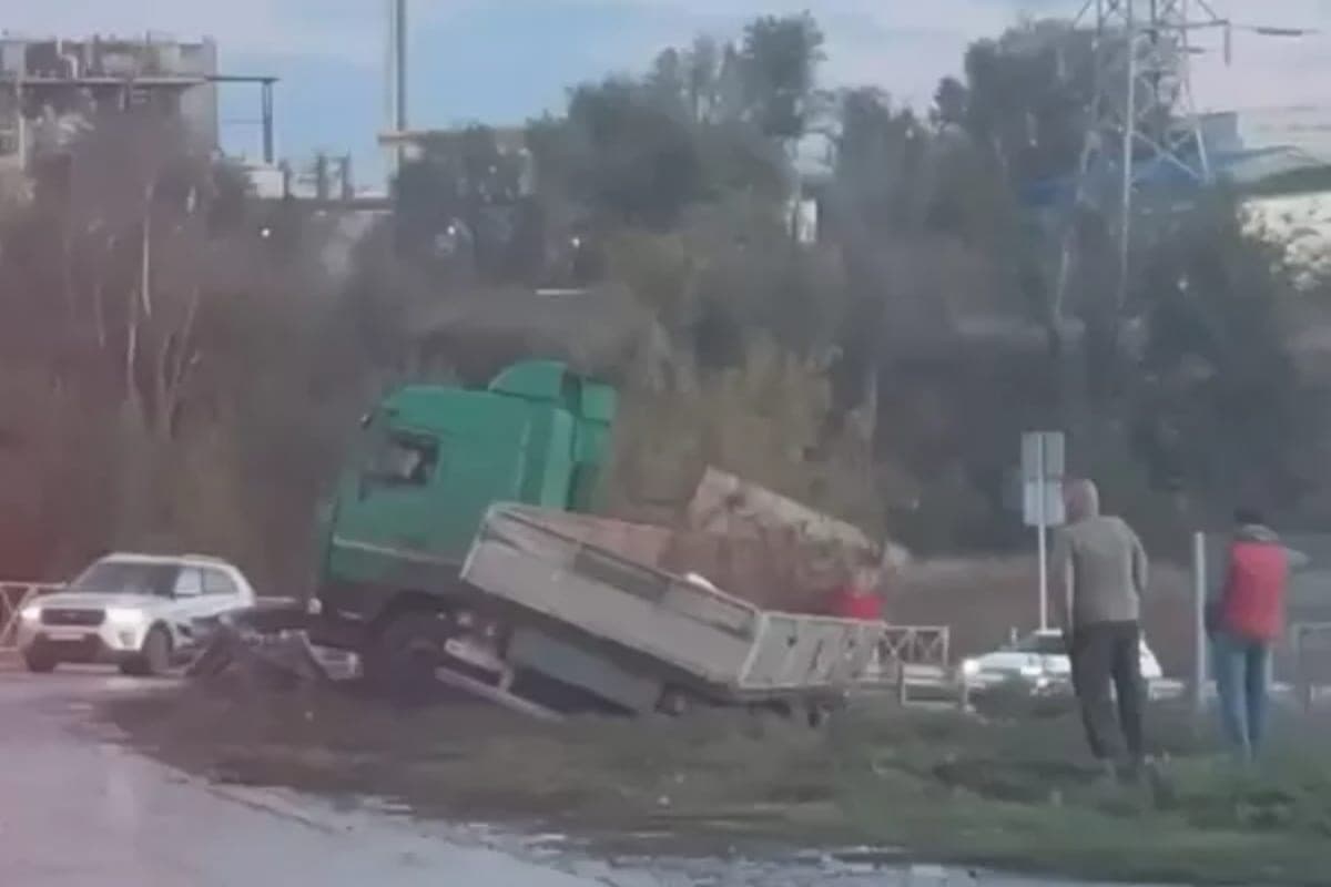 Residents of Rostov demand to solve the problem with accidents at the Western chord