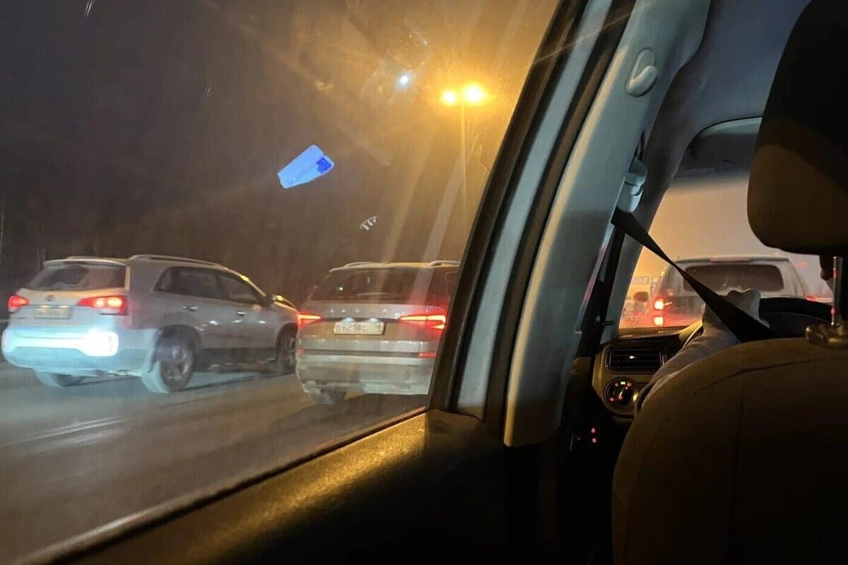 The accident on Gorokhovaya caused off traffic lights and a long traffic jam