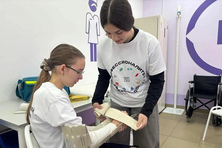 Более 3 000 школьников и родителей познакомились с колледжами Поморья