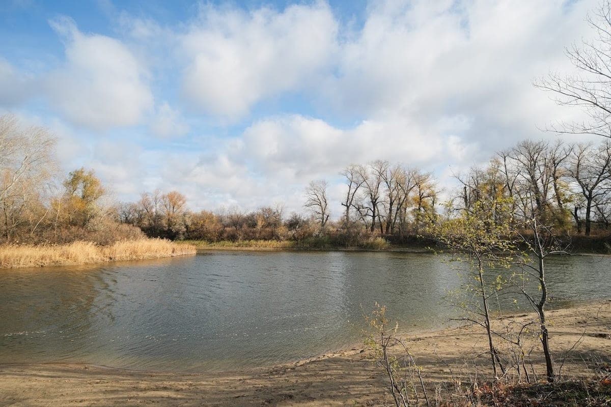 Volgograd Prosecutor’s office seized from the privateer 4.6 hectares of the shore of Lake Kochkarnoye