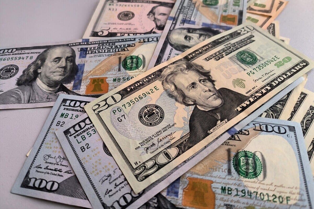 At Upper Lars, an attempt to export almost half a million dollars to Georgia was stopped