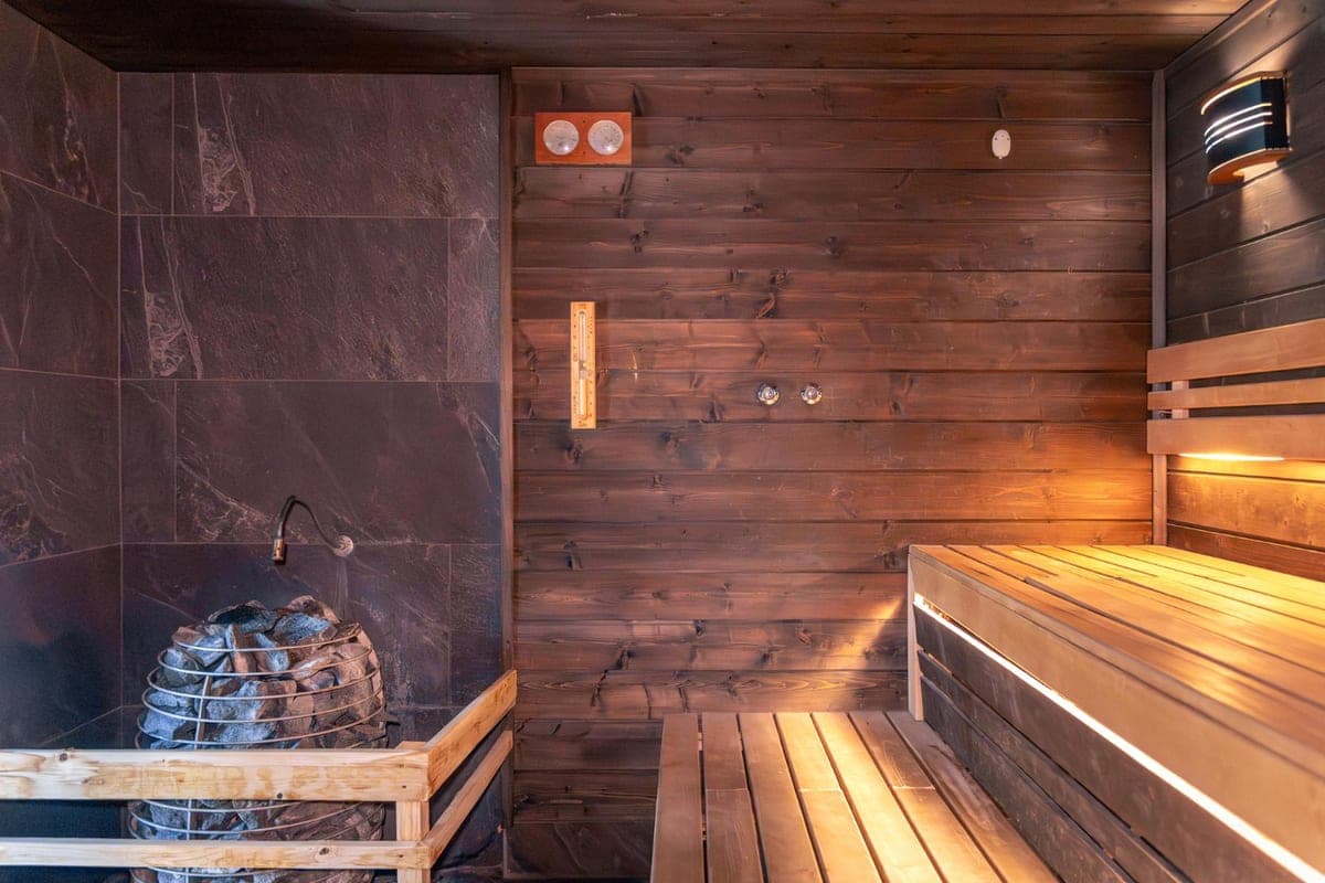 Penza residents want to steam: in the region, the demand for rest in country houses with baths has sharply increased
