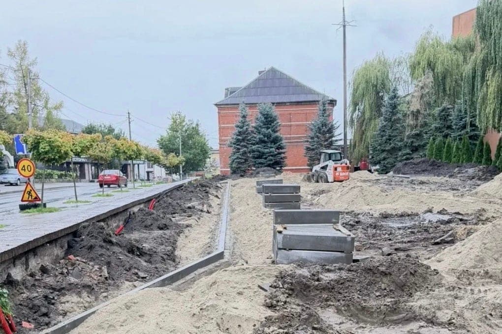 Park opposite the church in Polessk will be more comfortable