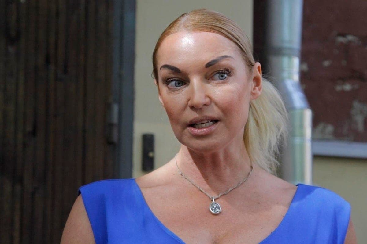 Volochkova told about the quarrel with Lazarev