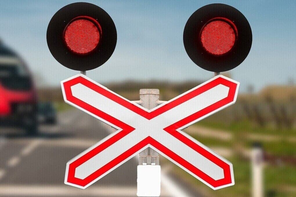 MZD reports on the temporary closure of two crossings in Safonovsky district