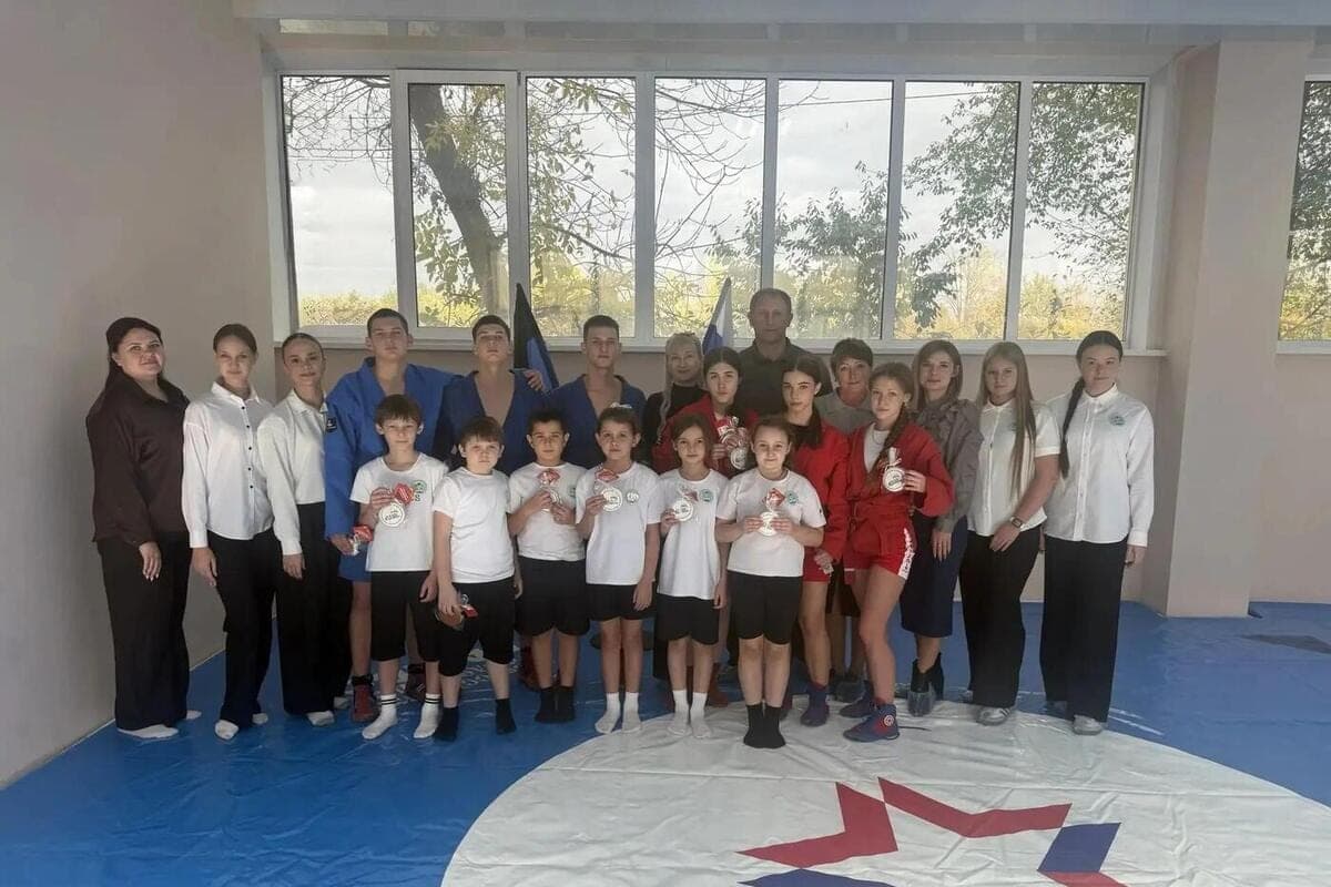 In Shakhtarsk in the gymnasium opened a sambo hall