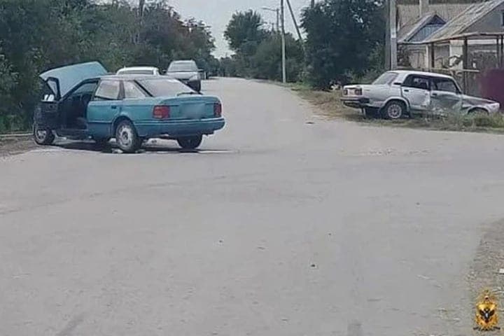 In Kherson region, a pensioner on the “five” crashed into a Ford Scorpio and was hospitalized