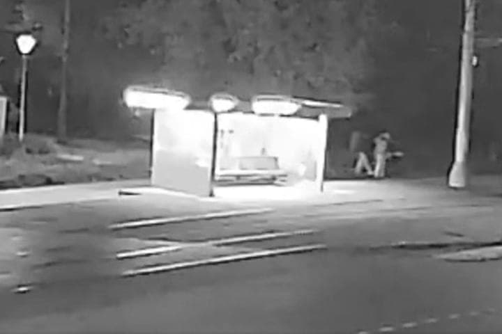In Nischni Nowgorod zerschlugen Vandalen einen "intelligenten" Stopp auf pr. gagarina