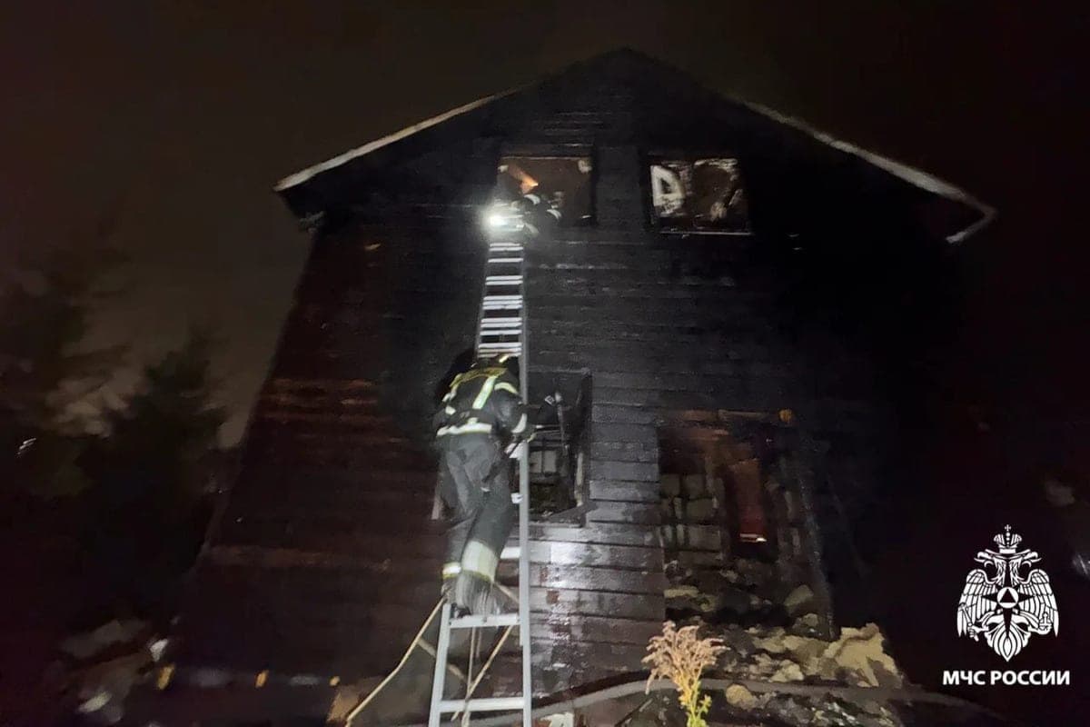 In Yaroslavl, firefighters said that burned the day before in the Red Bor