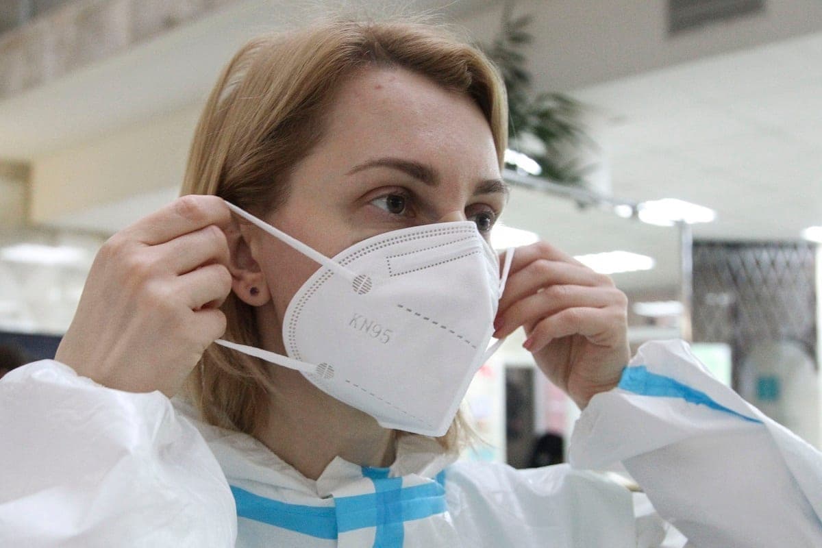 Риски массового распространения оспы обезьян оценили