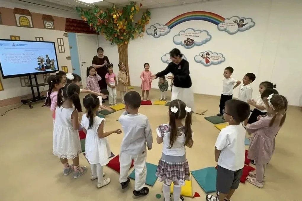 In Elista held a seminar for kindergarten teachers