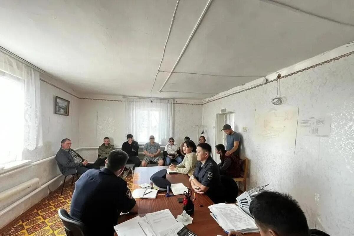 В Калмыкии обсудили проблему бесконтрольного выпаса скота