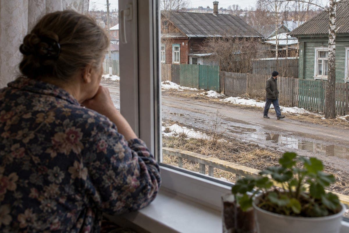 Ural Raskolnikov Denis Pischikov pensioner tracked down after a series of murders
