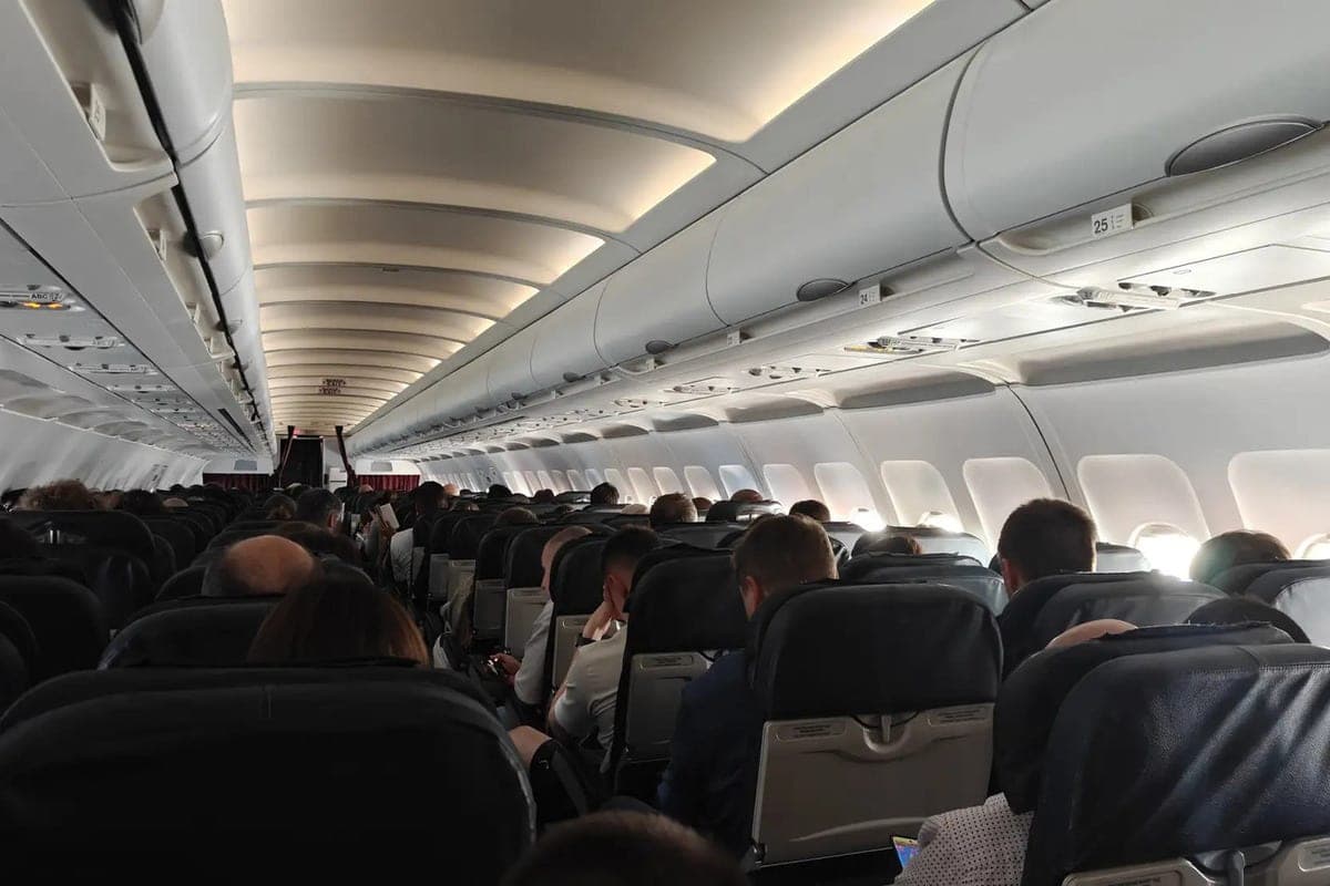 Kaliningrad doctors twice saved a passenger with cardiac arrest on the plane