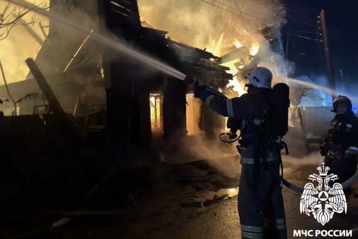 Rescuers are fighting a major fire in the Soviet district of Astrakhan