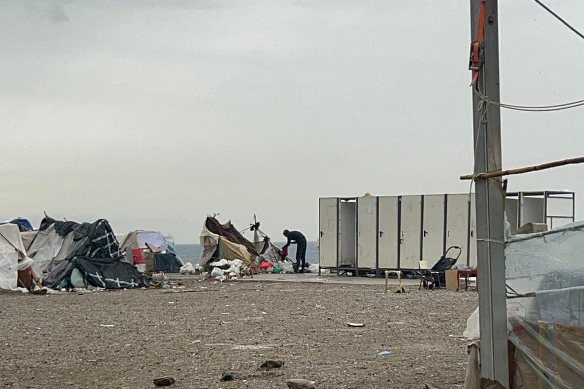 Waiting for the king: in Ceuta eliminated the last camp for 400 migrants