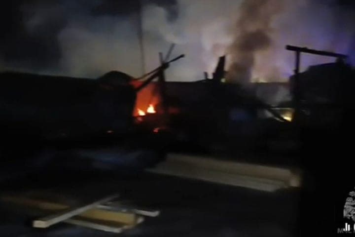 In Kovrigin Gorodetsky district burned sawmill on 1200 square meters. m