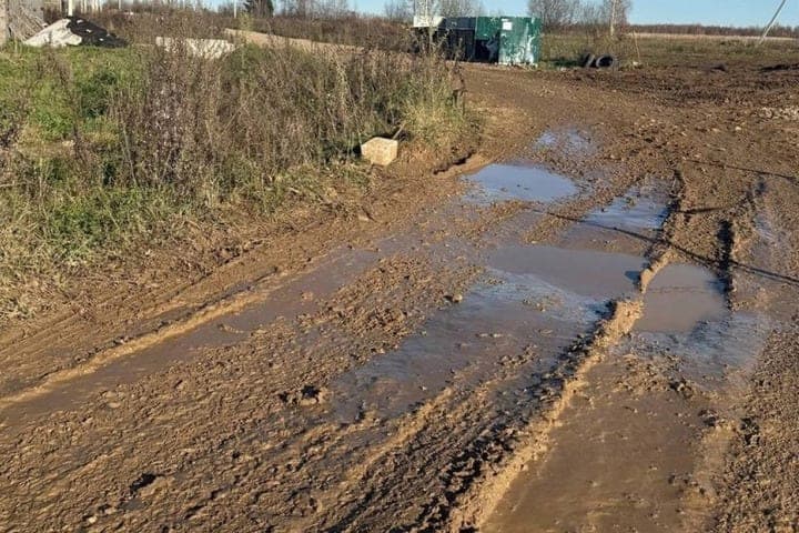The terrible road in Kostroma will return to normal before the first snow