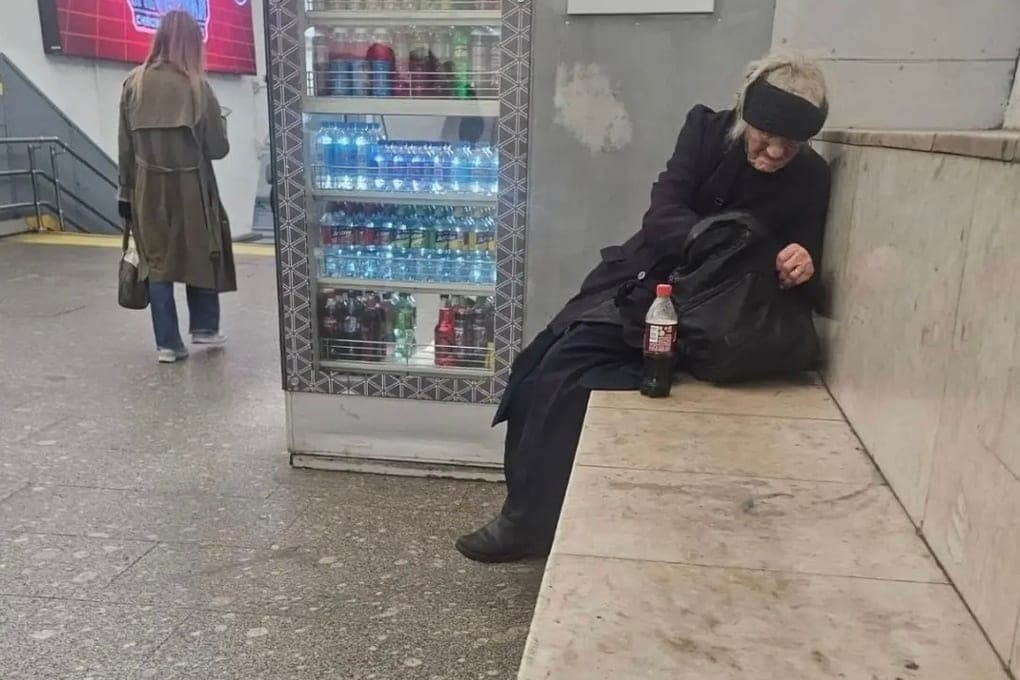 «Надо молиться»: друзья рассказали о попавшей в больницу актрисе из «Брата»