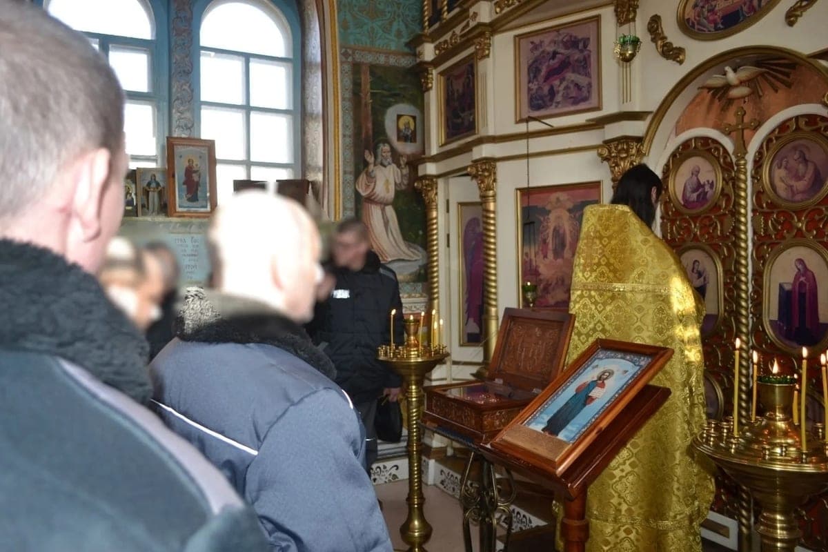 In Ulyanovsk colony No. 3 for convicts held a divine service