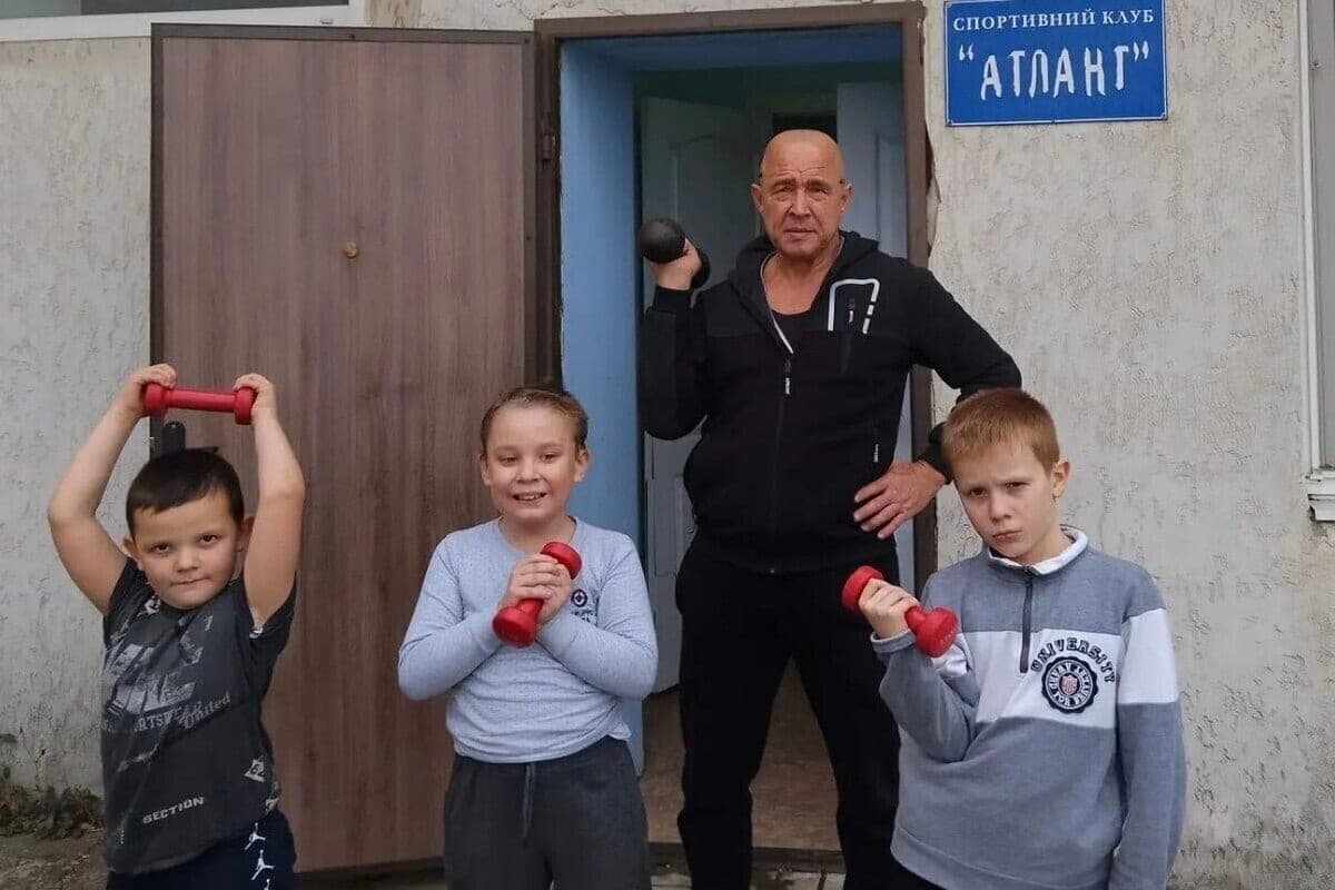 Young athletes from Kakhovskaya DYUSSH "Leader" competed in Tavrychanka