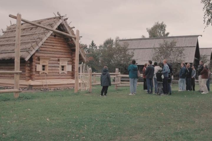 The house of a poor peasant from past centuries was recreated in a Russian city