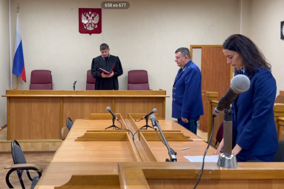 В Великом Новгороде вынесли приговор двум молодым диверсантам