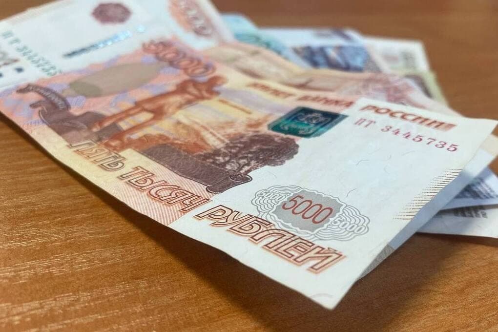 Крымчанам рассказали, почему НДФЛ появился в налоговых уведомлениях