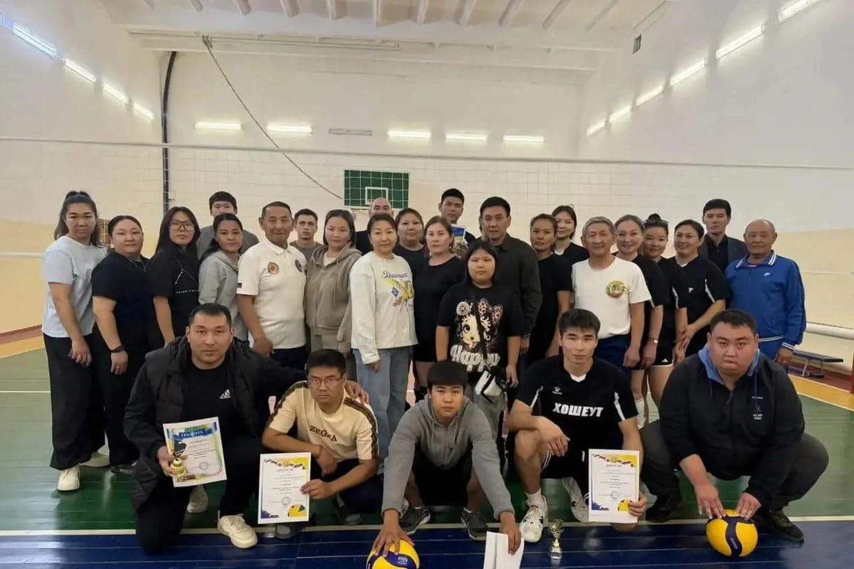 In the area of Kalmykia held a volleyball tournament for the Teacher’s Day
