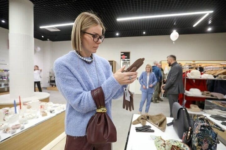 Приталенный силуэт сезона: как выбрать вещи по фигуре, чтобы было удобно
