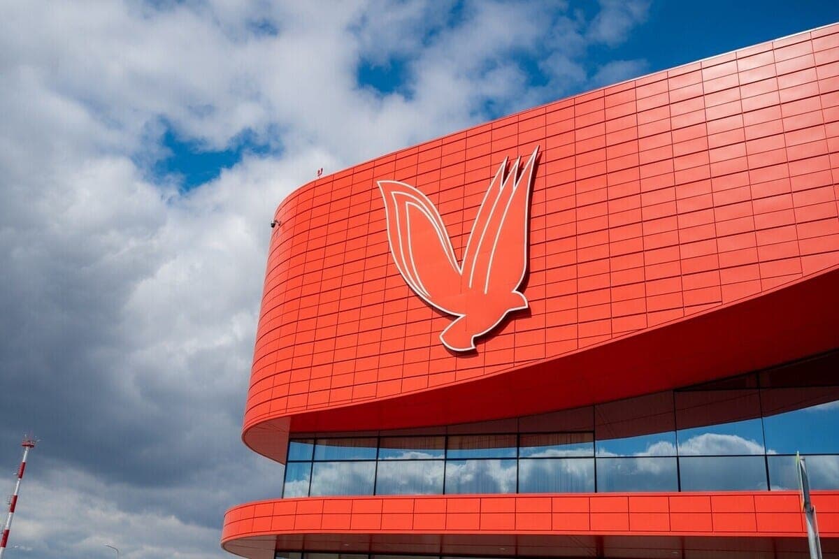 On October 12, 10 flights are delayed at the Chelyabinsk airport